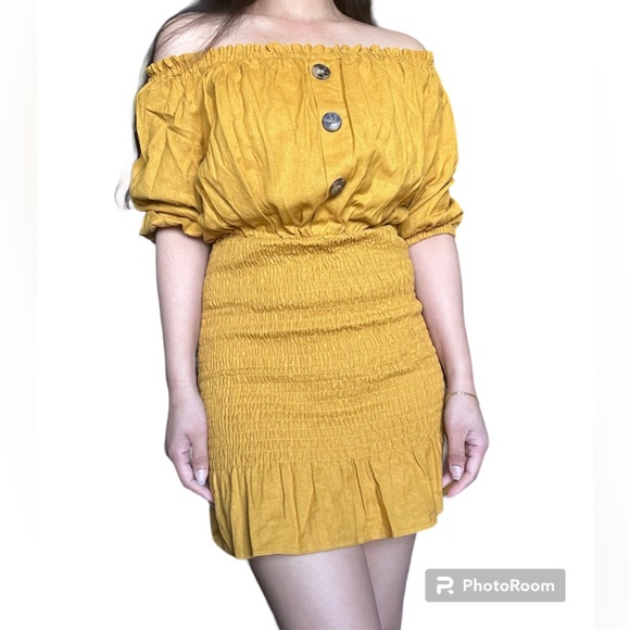 👗👠CLOSET CLEAROUT!! 👗👠ZARA  Rustic Yellow Mustard Puffed Sleeve - Picture 6 of 6